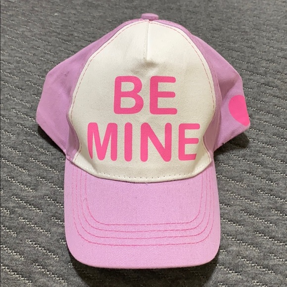 Other - Girls Cap ❤️ NWT
